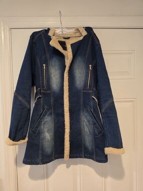 Women's L.A Coalition Blue Denim Jacket with Cream Faux-Sherpa Trim
